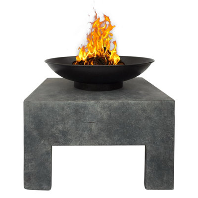Charles Bentley Fire Pit with Metal Fire Bowl and Square Concrete base - 5