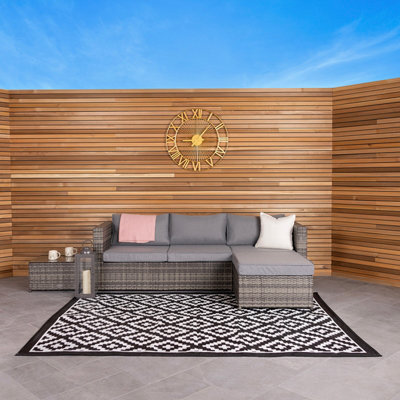 Charles Bentley L-Shaped Seater Outdoor Rattan Furniture Lounge