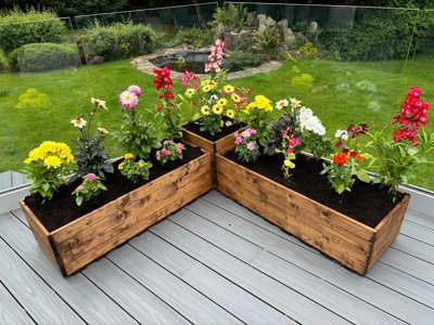 Charles Taylor Berwick Corner Planter Set