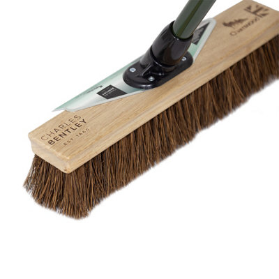 Charnwood 16" Utility Broom with Scraper Garden Maintenance FSC - 4