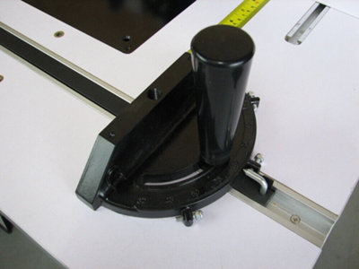 CHARNWOOD W014 FLOOR STANDING UNIVERSAL ROUTER TABLE, FOR ALL MODELS OF ROUTER