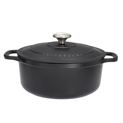 Chasseur Round Casserole Dish 22cm Matt Black DIY at B Q