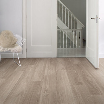 CheEx Borough Oak Brown Wood Effect Click Laminate Flooring - Plank ...