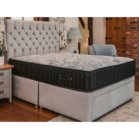 Chelsea 1000 Pocket Sprung Luxury Divan Bed Set  2FT6 Small Single 2 Drawer Side  - Plush Light Silver