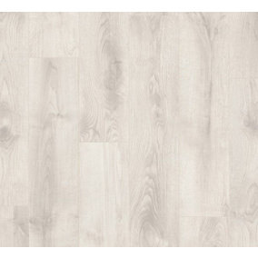 Chelsea 8mm Laminate, 1260mm x 192mm planks (Sloane Oak, Pack of 2)