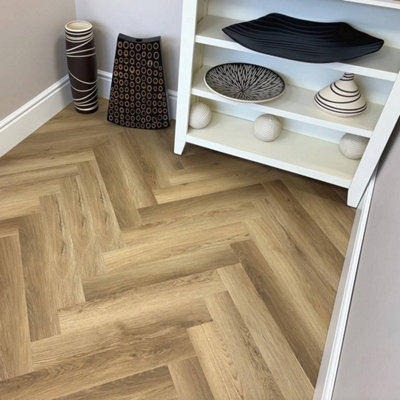 Chic Parquet Dry Back LVT Luxury Vinyl Flooring Oak Nature 8002 (5.018m²)