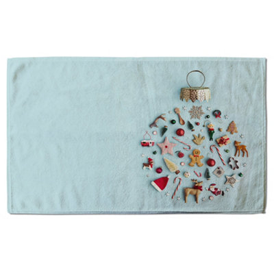 Christmas objects laid out (bath towel) / Default Title