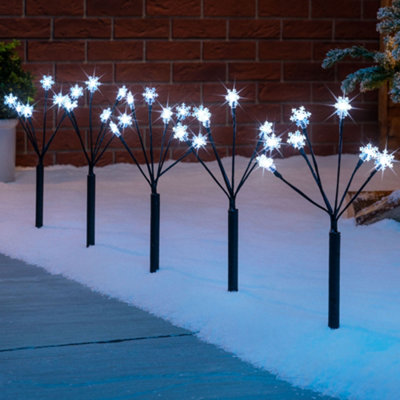 Battery operated christmas on sale pathway lights