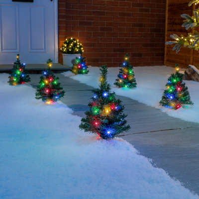 christmas tree lights outside