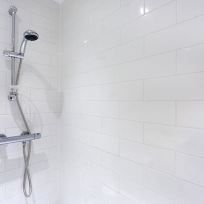Chroma Arctic White Gloss Metro Ceramic Tile 300 x 100mm Small Format