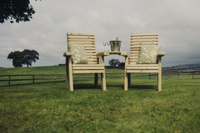CHURNET VALLEY ERGO LOVE SEATS - 5