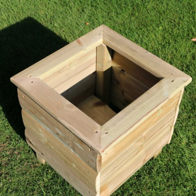 CHURNET VALLEY GARDEN FURNITURE SQUARE PLANTER - 4
