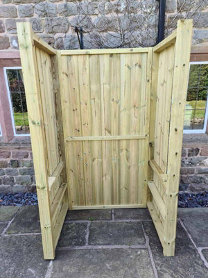 CHURNET VALLEY SMALL POLY SMOKING SHELTER - 6