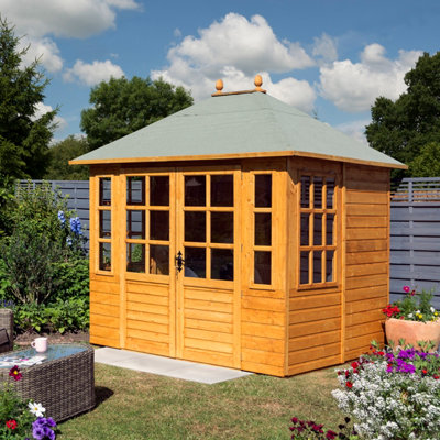 Clarendon Summerhouse L x219 W x265 Hx274.5 cm