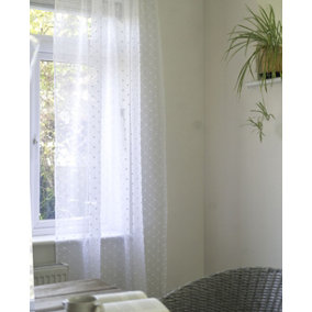 Clarity Tufted Dots White Voile Panel