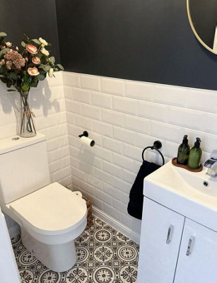 Classic Victorian Tile Vinyl by Remland (1m x 3m) - 3