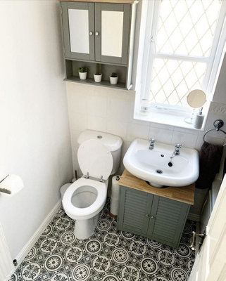 Classic Victorian Tile Vinyl by Remland (1m x 3m) - 5