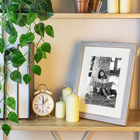 Clay Roberts Photo Picture Frame 8 x 10, Light Grey, Freestanding and Wall Mountable, 20 x 25 cm, 10x8" Picture Frames
