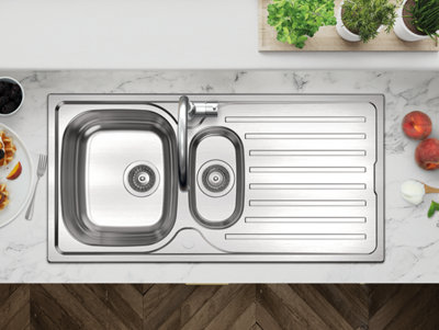 Clearwater Ava Stainless Steel 1.5 Bowl & Drainer Kitchen Sink - AV150- With Waste Kit 860x500