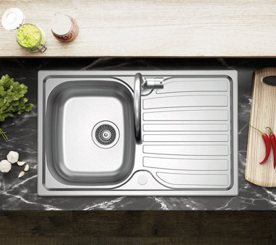 Cooke & lewis apollonia reversible sink & best sale drainer stainless steel 1.5 bowl 1000 x 500mm