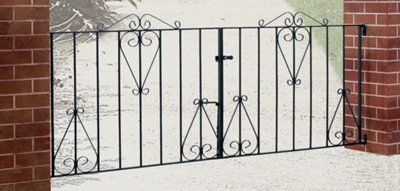 CLEVE Metal Scroll Double Driveway Garden Gate 3048mm GAP x 914mm High CDZP19 - 3