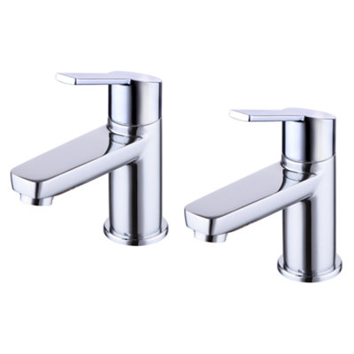 Clever Xtreme Bathroom Hot & Cold Bath Pillar Tap Pair Chrome