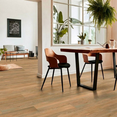 Click Laminate Flooring 12mm Cuatt Aq D81072 Sauer Oak Nature Plank Wood Effect For Home & Commercial Use 1.32m²Per Pack