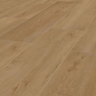 Click Laminate Flooring 12mm Cuatt Aq D81072 Sauer Oak Nature Plank Wood Effect For Home & Commercial Use 1.32m²Per Pack