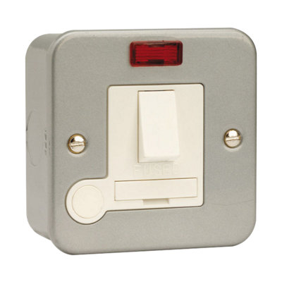 Click Scolmore Metal Clad 13A Fused Spur Switched Connection Unit With Neon