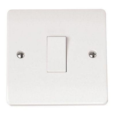 Click Scolmore Mode Single Light Switch Intermediate 10A 1 Gang White - CMA025