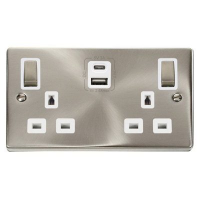 Click VPSC586WH Deco 13A 2 Gang USB Double Socket