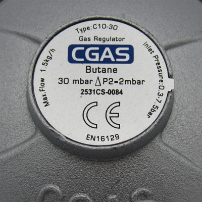 Régulateur De Gaz Caravane 30 Mbar 1,5 Kg/h Avec Manomètre - LPG-Megastore