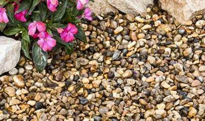 Coastal Mix Gravel 20mm - Bulk Bags (800kg)