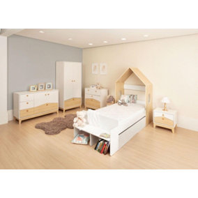 Cody 5 Piece Bedroom Set in White and Pine Effect Finish