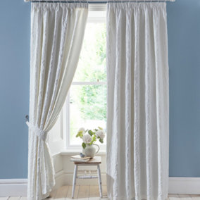 Collier Jacquard Pair of Pencil Pleat Curtains With Tie-Backs