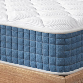Comfort and Breathable Double Mattresses, 25cm Deep, Medium Firm