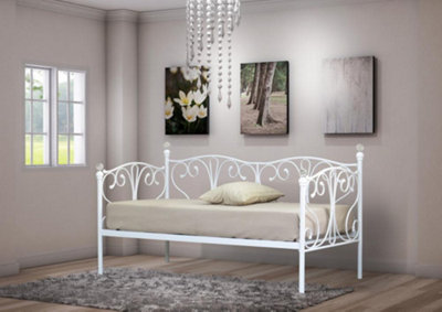 Comfy Living 2ft6 Christina Metal Day Bed With Crystal Finials in White