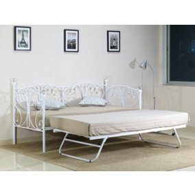 Comfy Living 2ft6 Christina Metal Day Bed With Crystal Finials with Trundle Option  in White