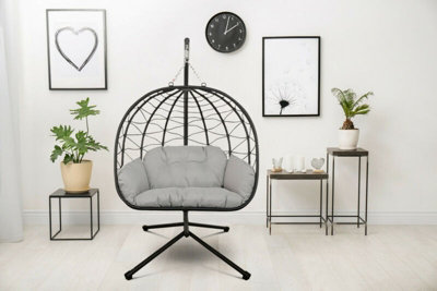 Comfy Living Double Rattan Swing Egg Chair