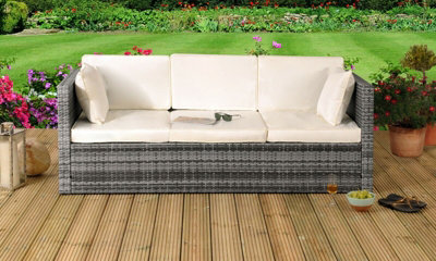 Rattan sofa sun discount lounger