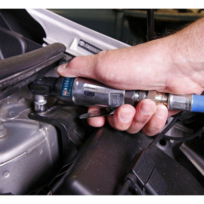 Compact Air Powered Twist-Reverse Ratchet Wrench - 1/4 Inch Drive