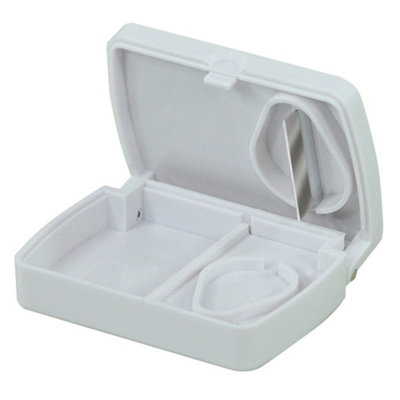 Compact Portable Pill Storage Box with Tablet Splitter for Easy Medication Management