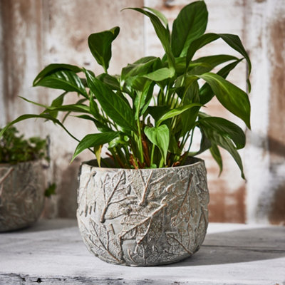 Contemporary Grey Leaf Embossed Large Indoor Outdoor Summer Flower Plant Pot Houseplant Garden Planter