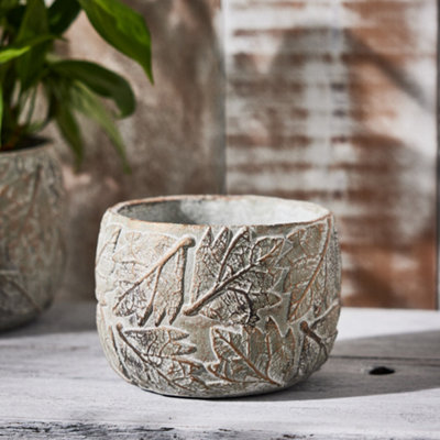 Contemporary Grey Leaf Embossed Small Flower Planter Indoor Outdoor Plant Pot (H) 11cm, (Dia)16cm