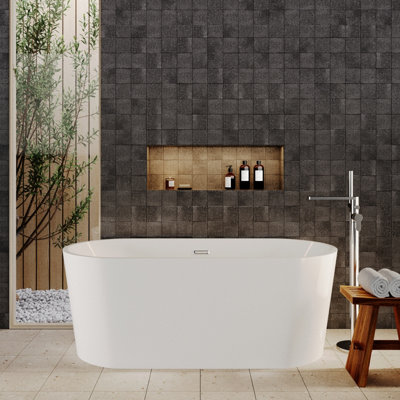Contemporary Rounded Rectangular Freestanding Bath from Balterley - 1600mm x 780mm