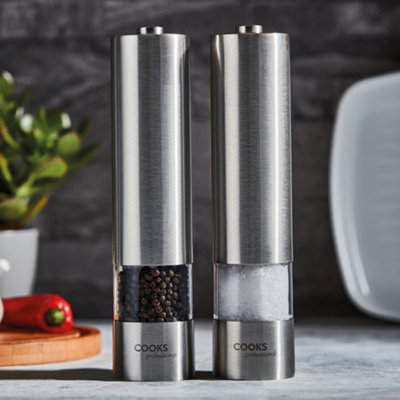 Cooks Professional Electric Automatic Salt & Pepper Mill Set   Stainless Steel