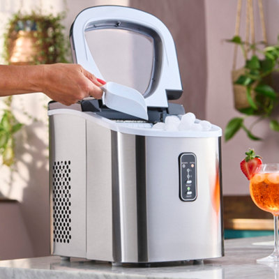Cooks Professional Ice Maker with Scoop & 2.2L Tank - Countertop Ice ...