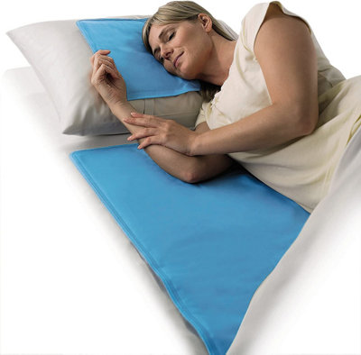 Cooling Gel PVC Mattress Pad - Provides Constant Comfort & Requires No Refrigeration - Measures 68 x 89cm