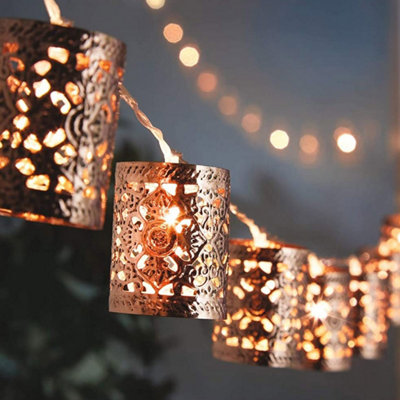 Copper Finish Moroccan Style String Lights - Battery Powered Metal LED Home Lighting Lanterns - 173cm Long, Each Light H5 x 4cm