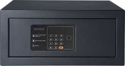 Corby Westminster Hotel Collection Digital 15" Laptop Safe in Black